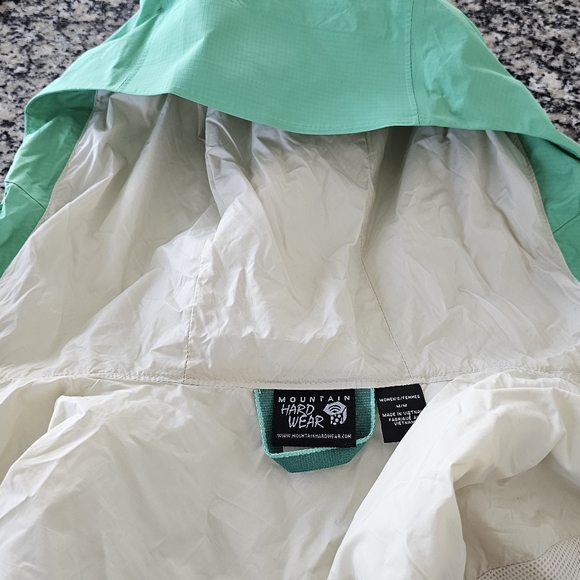 Mountain Hardwear Women’s Lightweight Hooded Rain Jacket Green Size M - Picture 9 of 15